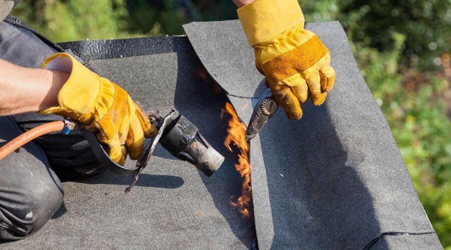 Expert Emergency Roof Repairs services in West Hills, CA